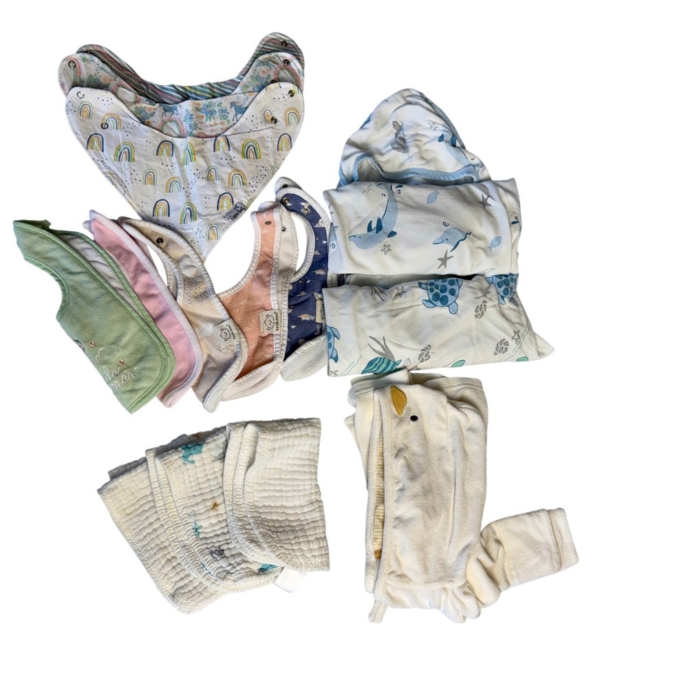 Carters Copper Pearl Baby Bath & Feeding Lot Multicolor Unisex 0-9M 14pc Set